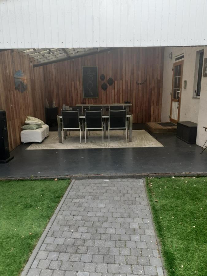 B&B Typisch Lelies Liessel Exterior photo
